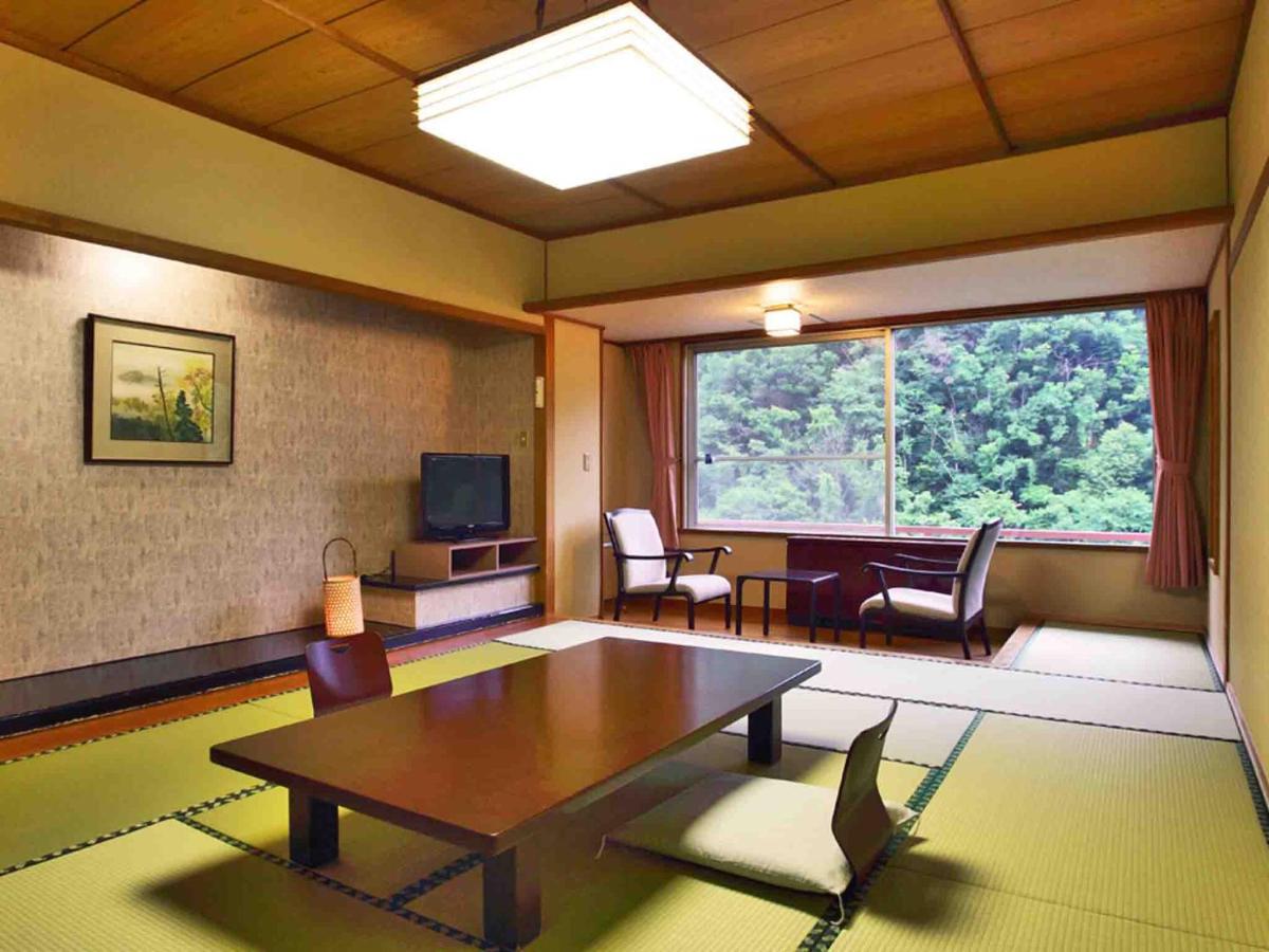 Ookawaso Hotel Aizuwakamatsu Quarto foto